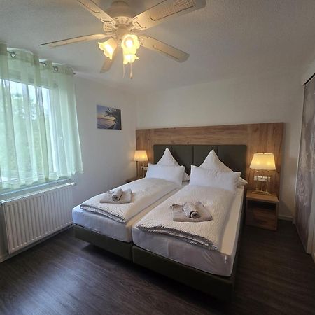 Bodensee Sunshine Zimmer & Apts. ウールディンゲン・ミュールホーフェン エクステリア 写真
