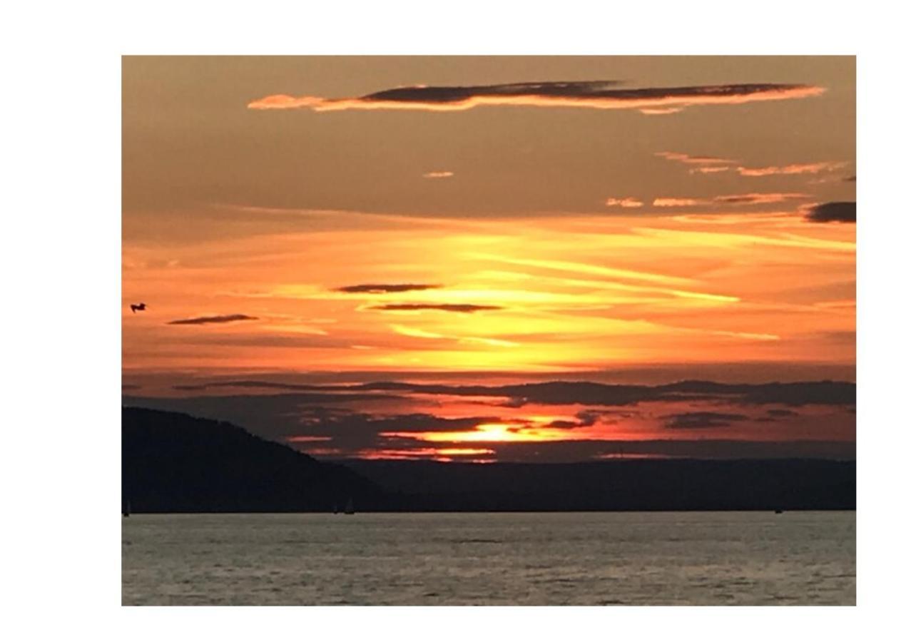 Bodensee Sunshine Zimmer & Apts. ウールディンゲン・ミュールホーフェン エクステリア 写真