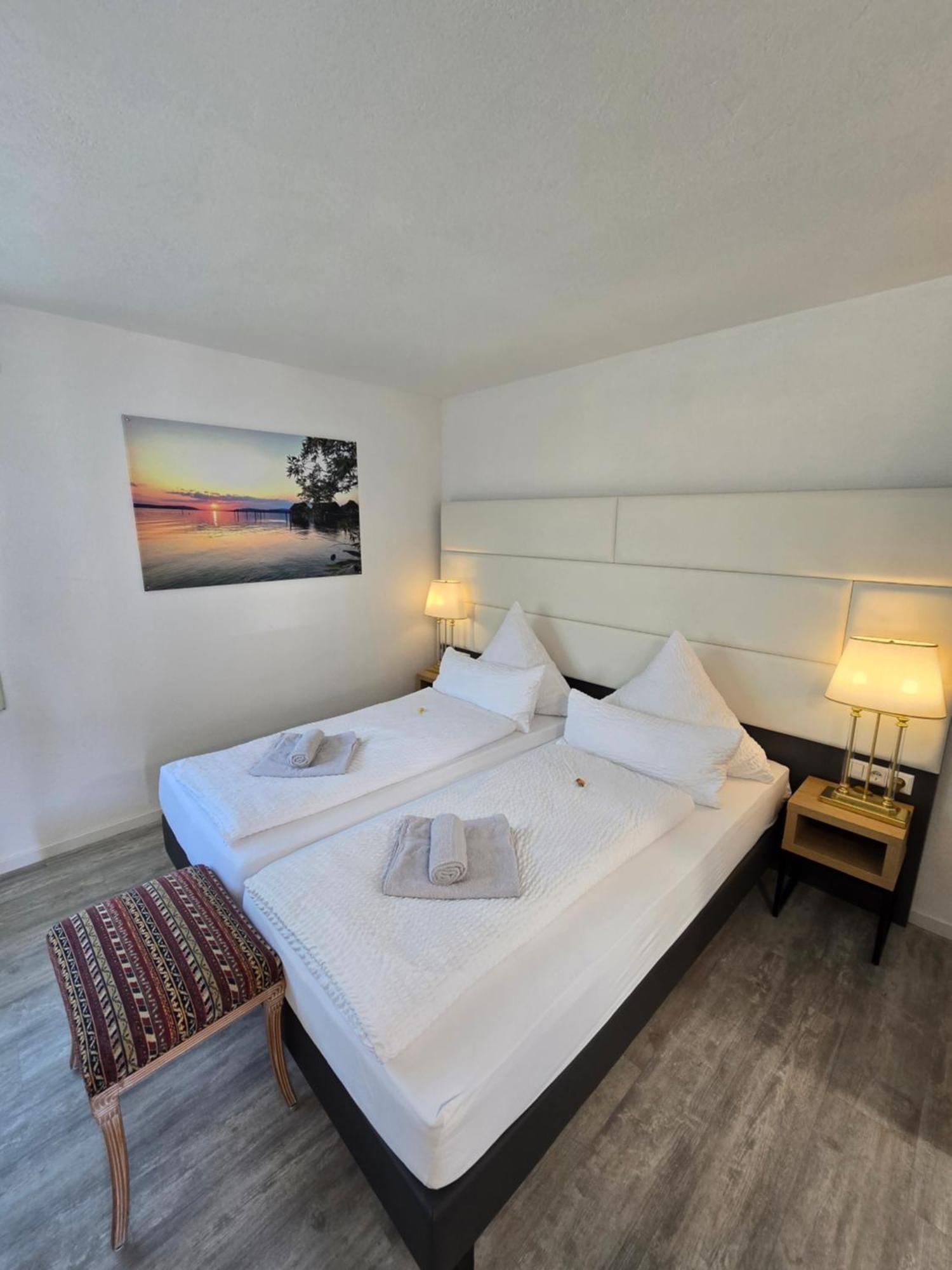 Bodensee Sunshine Zimmer & Apts. ウールディンゲン・ミュールホーフェン エクステリア 写真