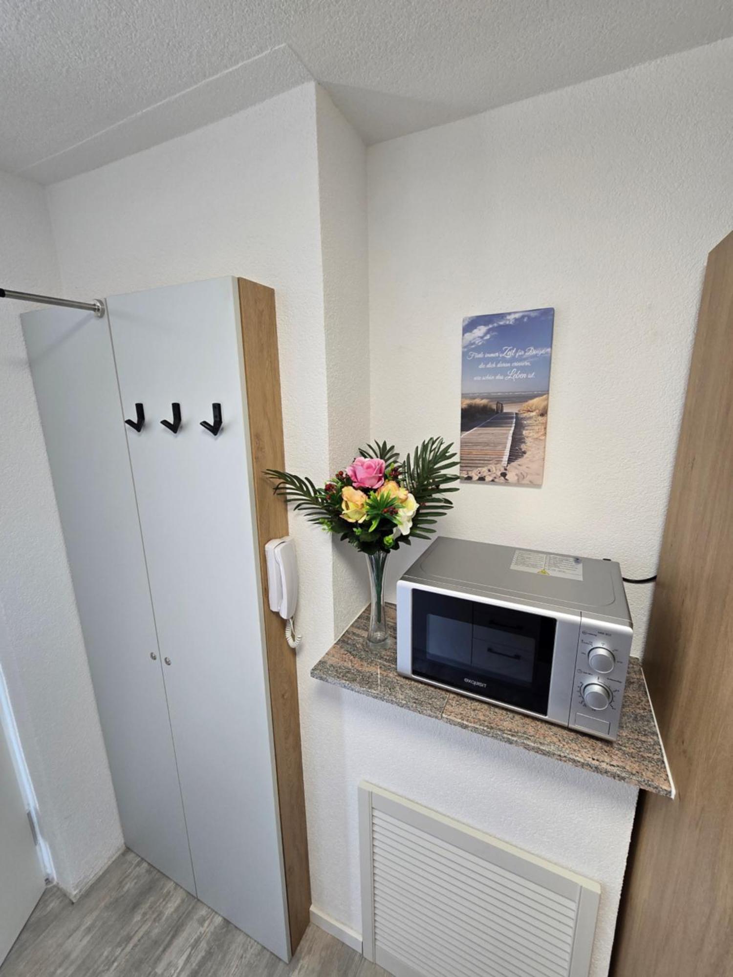Bodensee Sunshine Zimmer & Apts. ウールディンゲン・ミュールホーフェン エクステリア 写真