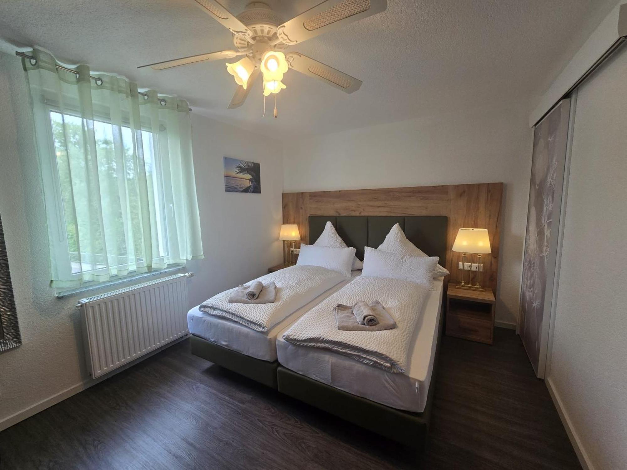 Bodensee Sunshine Zimmer & Apts. ウールディンゲン・ミュールホーフェン エクステリア 写真